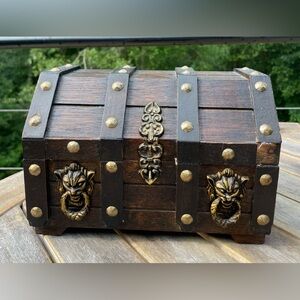 Vintage Wood Pirate Treasure Chest Jewelry Box Gothic Lion Heads Chains
